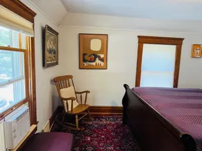 Washington House sleeps 7. Located in the lovely Historic Old West Side. Edge of downtown Ann Arbor - Image 4
