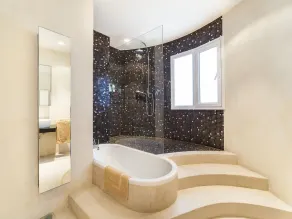 Luxury Villa with Private Pool and direct Access to a Mini Beach!! - Image 3