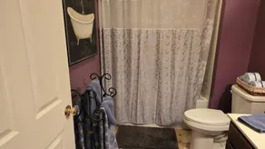 Martha's Guest Suite: Less than 3 miles from Sight and Sound Theater. - Image 4