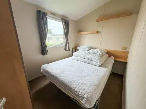 Homely 8 berth caravan at St Osyth Beach Holiday Park, Essex ref 28091GC - Image 5