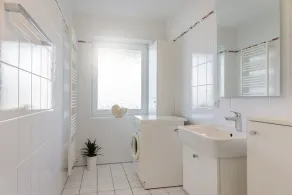 Open and light: The ground floor apartment with its 62 sqm was bright and friendly - Image 3