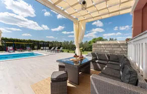 Beautiful villa Maris with pool - Image 5