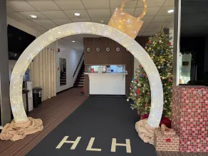 New Harmon Loop Hotel - Image 2