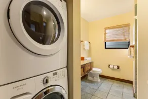 Kona -2 bedroom resort condo - near downtown - Image 5