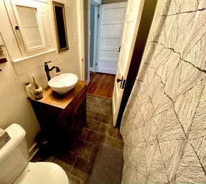 Pet Friendly Small House in the Heart of Paducah - Image 2