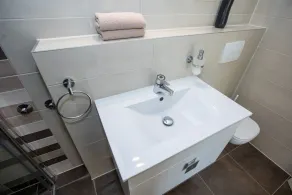Holiday home - house on the sandy beach 200 m - Image 4