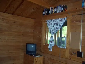 Family Friendly Cabin - Sleeps 4, Hiking, Mountain Biking, Beautiful & Private - Image 3