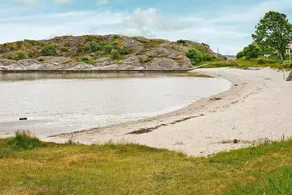 4 Sterne Ferienhaus in Rönnäng - Image 2