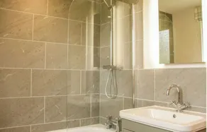 A quiet Modern Bungalow with magnificent views of the Wenlock Edge - Image 2
