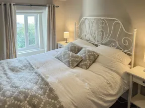 A cosy character 18th century cottage with enclosed garden close to Ullswater. - Image 3