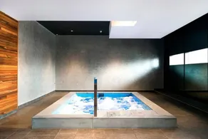 Fantastic Melbourne CBD Apartment - Image 2