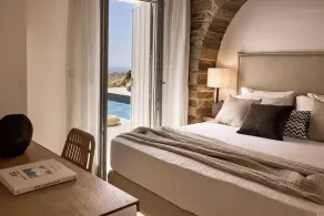 Thea Luxury Villas Ios - Image 3