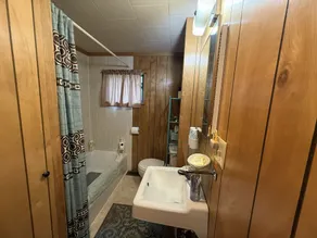 HAVE PÅ RIVEREN - 2 BR W / LOFT 20 miles fra NE indgangen til Yellowstone - Image 3