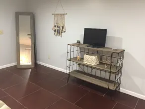 Cozy Studio home 10min from Murray and 20min from Ky Lake - Image 3