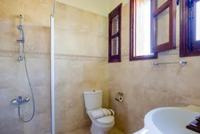 Villa River View - Cuatro Habitaciones Villa, Capacidad 9 - Image 4