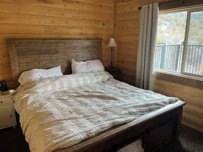 Wunderschöne Hütte in den Utah Mountains im Pine Creek Resort - Image 4