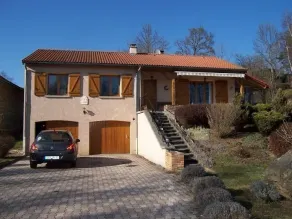 Ferienunterkunft mit Terrasse, Garten und Grill - Image 2