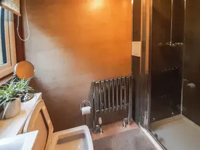 3 chambres à coucher à Inverarary - Image 3