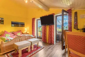 Comfortable and lovely one-room apartment with balcony, mountain view and Wi-Fi - Image 4