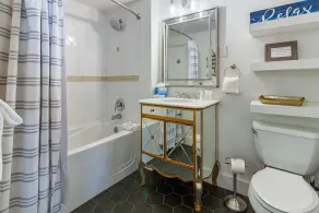 Observation Pointe South Oasis - Beautifully Updated 2-Bedroom Retreat with Village Views at Sandestin Golf and Beach Resort! - Image 3