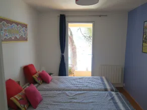 Belle villa, les  pieds dans l'eau, au coeur de Cassis village - Image 4