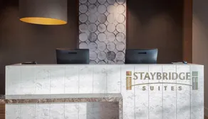 Studio Suite Close to London Heathrow | Business Centre On-Site + Free Wi-Fi - Image 5