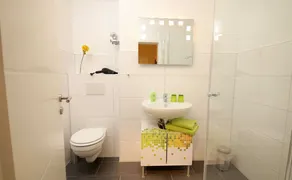 Fewo Art City-Studio Kassel 3, modern, ruhig, citynah, kostenfreie Parkplätze, großer Balkon, voll ausgestattet - Image 4