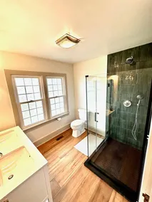 Tippecanoe Lakefront Classic Cottage - Image 2