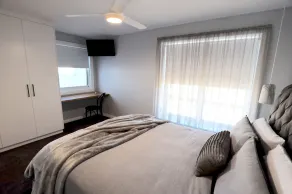 Luxury beachside accommodation in Robe - Image 4