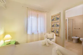 Suite Cristallo with sea view - Image 3