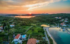 Amazing Home In Zdrelac - Image 5