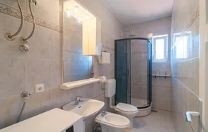2 bedroom beautiful apartment in Supetar - Image 2