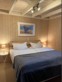 Our little vacation home, No. 262, in Baabe. Spacious patio with patio furniture for relaxing outdoors. A relaxing break with a hot tub and sauna. Insect screens on the windows - Image 3