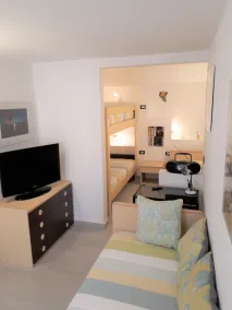 townhouse with wonderful views and private garden - Image 5