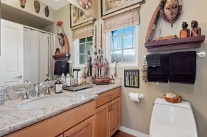 Artiste's Beach House - Image 4
