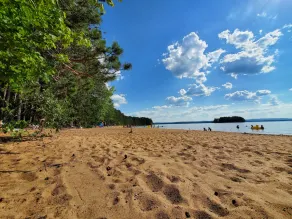 Riverfront Caravan seconds from Bonnechere Provincial Park - Image 3