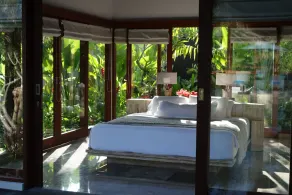 Elegant, Intimate, Luxury Contemporary Balinese Villa  In a Traditional Village - Image 5