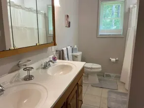 Perfect Saratoga Springs location - Image 4