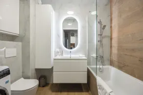 LILY APART Apartment for 6 people & FREE PRIVATE PARKING - Image 3