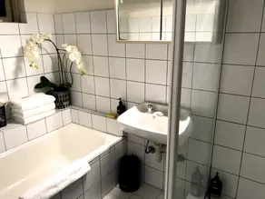 SOUTH YARRA - Classic Domain Precinct Apartment - Image 3
