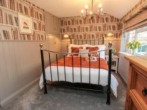 Esk View Cottage, GROSMONT - Image 4
