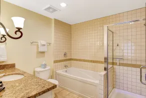 GODT ELEGANT 2 BR POOLSIDE Condo i MonteLago Village - Image 2