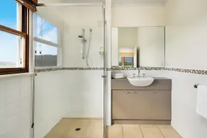 Arenridge - Broke Hunter Valley - Image 2