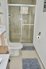 New Luxury 3 Bedroom Condo W/Terrace - Image 4