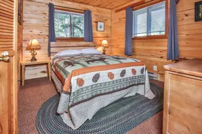Dog Friendly Cabin on 6 Private Acres on Little Saint Germain Lake! - Image 4