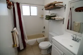 Beachside Aptos -- Quick Walk to Beach, Pet Friendly, WIFI, Washer & Dryer - Image 4