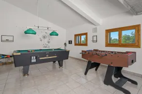 House Trget - Image 3