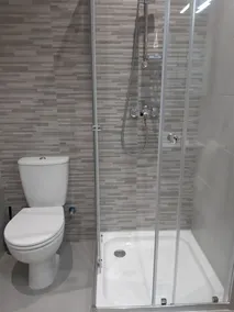 Comfortable,1 bedroom apt sleep 2/3 persons with AC, swimming pool, & Wi-Fi. - Image 3