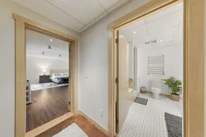 Luxury Blue Chalet with Hottub and Sauna 7000sqf of living space. Eco Friendly - Image 5