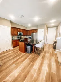 Stay and Play at The Bandit Golf Course-unit 204 - Image 5